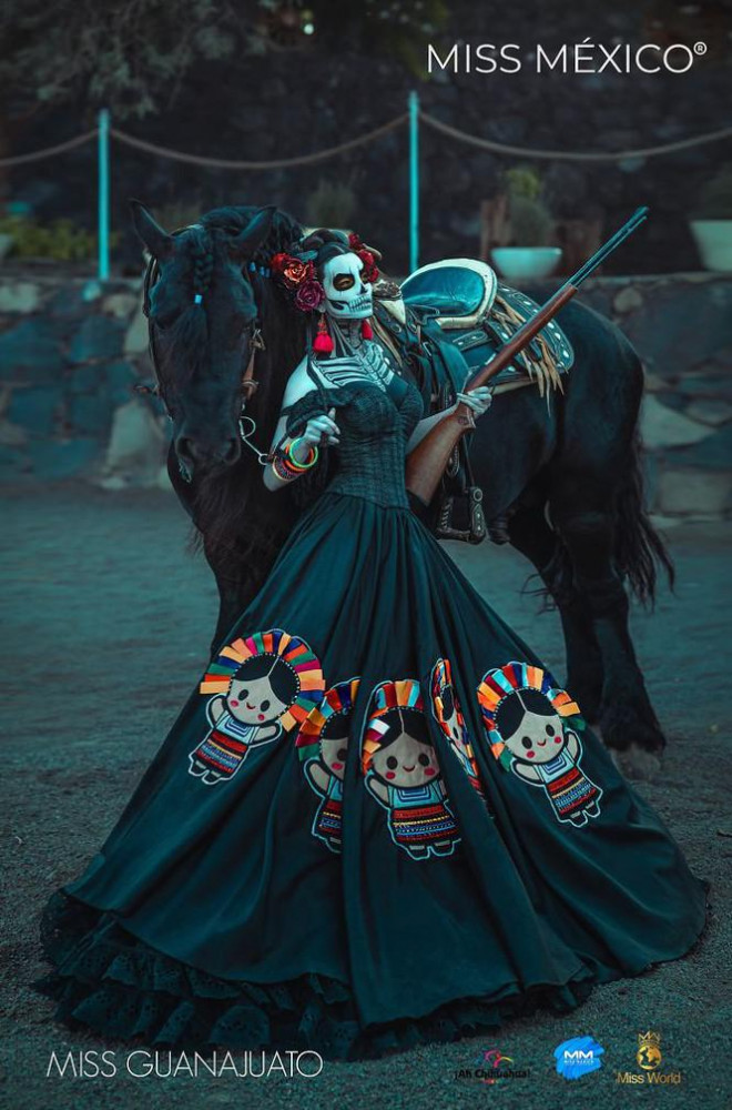 Chiêm ngưỡng phần thi trang phục truyền thống độc nhất vô nhị của Hoa hậu Mexico 2020 - 2