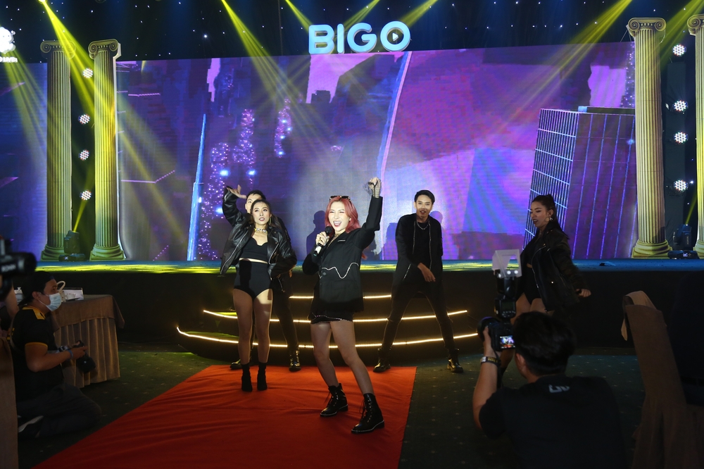 Đại tiệc âm nhạc tìm kiếm idol tài năng Gala Bigo 2020 Ảnh 2